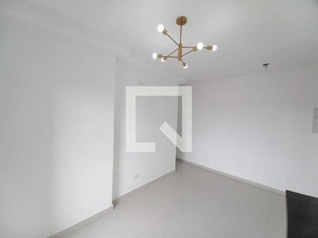 Apartamento para Locação em São Vicente/SP Centro 2 Quartos