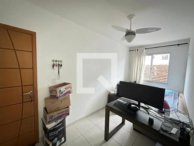 Apartamento para Locação em São Vicente/SP Jardim Independência 2 Quartos