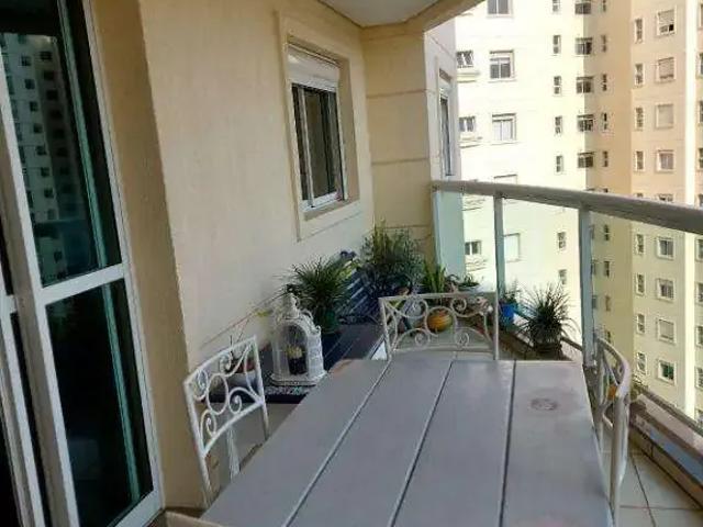 Apartamento para Locação em Santana de Parnaíba/SP Alphaville 2 Quartos