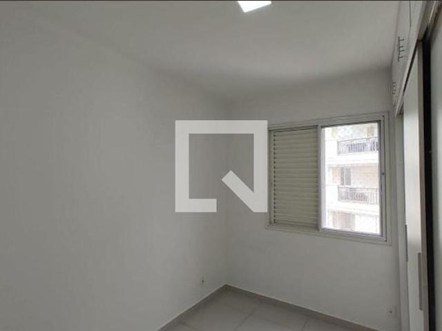 Apartamento para Locação em Santana de Parnaíba/SP Alphaville 3 Quartos