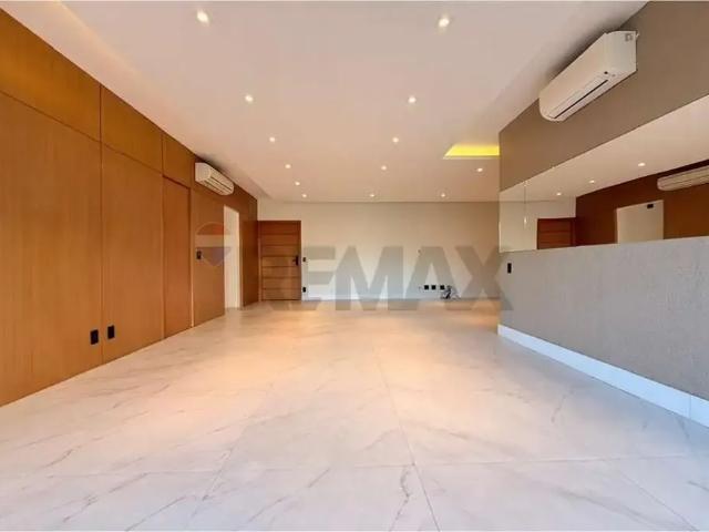 Apartamento para Locação em Santana de Parnaíba/SP Tamboré 4 Quartos