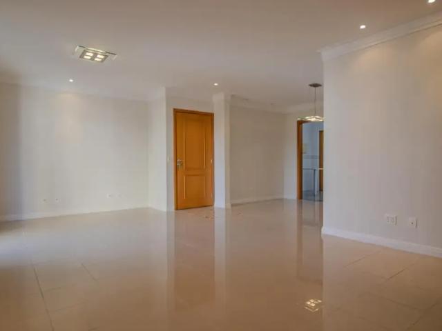 Apartamento para Locação em Santana de Parnaíba/SP Tamboré 2 Quartos
