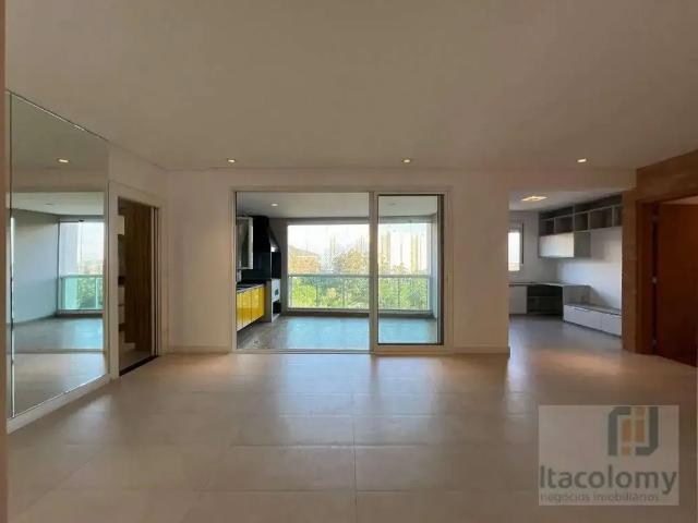 Apartamento para Locação em Santana de Parnaíba/SP Tamboré 3 Quartos