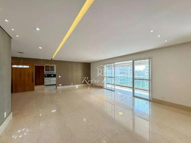 Apartamento para Locação em Santana de Parnaíba/SP Tamboré 3 Quartos