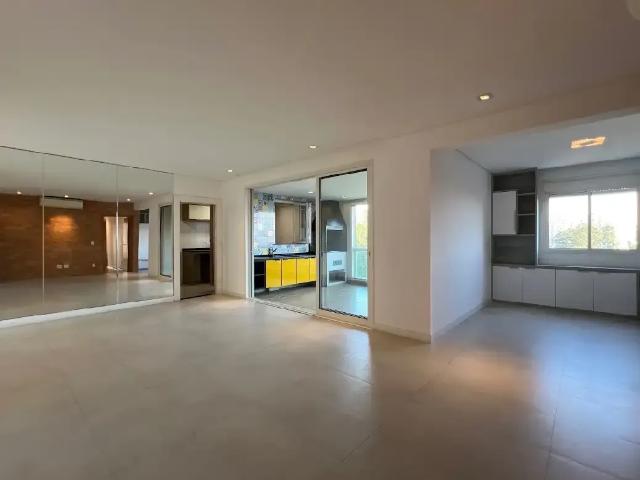 Apartamento para Locação em Santana de Parnaíba/SP Tamboré 3 Quartos