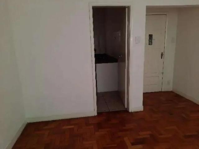 Apartamento para Locação em Santos Dumont/MG Centro 3 Quartos
