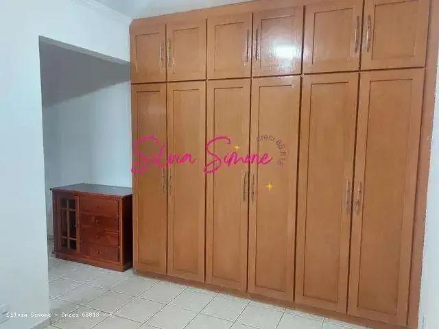 Apartamento para Locação em Santos/SP Campo Grande 2 Quartos