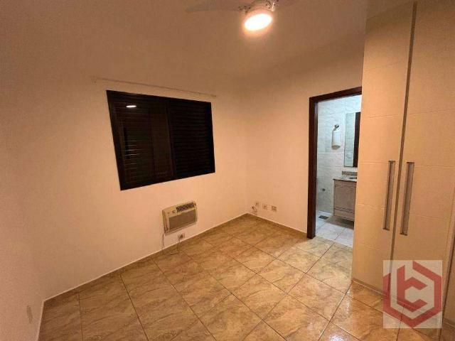 Apartamento para Locação em Santos/SP Embaré 2 Quartos