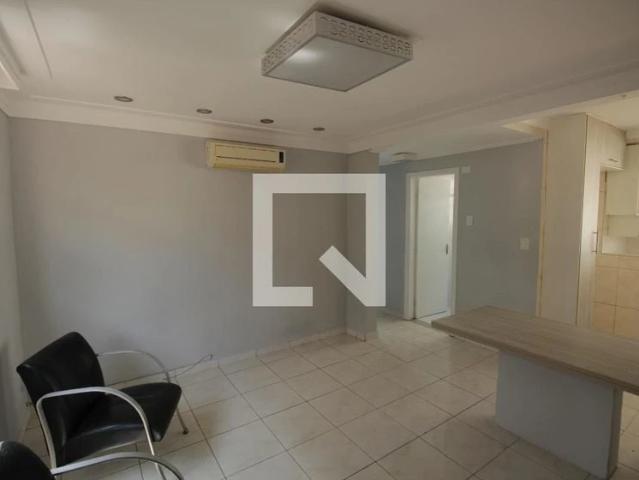 Apartamento para Locação em Santos/SP Embaré 2 Quartos