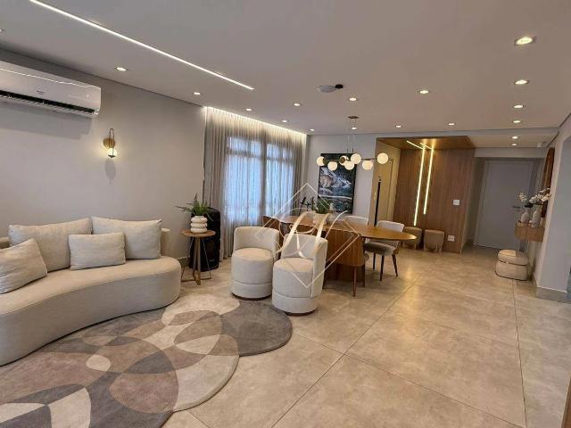 Apartamento para Locação em Santos/SP Embaré 4 Quartos