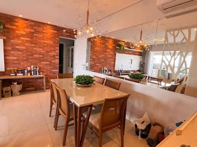 Apartamento para Locação em Santos/SP Embaré 4 Quartos