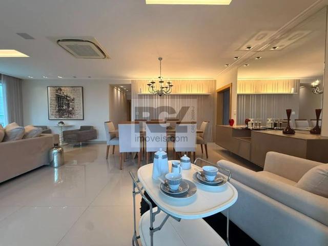Apartamento para Locação em Santos/SP Embaré 4 Quartos