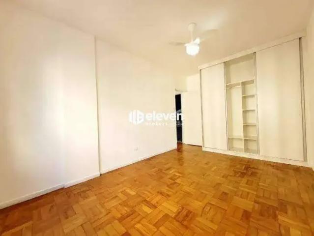 Apartamento para Locação em Santos/SP Gonzaga 2 Quartos