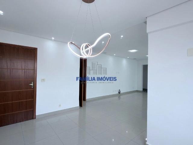 Apartamento para Locação em Santos/SP Ponta da Praia 4 Quartos