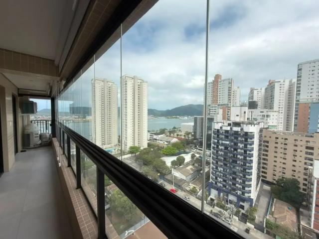 Apartamento para Locação em Santos/SP Ponta da Praia 2 Quartos