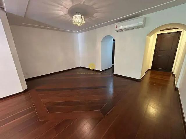 Apartamento para Locação em Salvador/BA Ondina 4 Quartos
