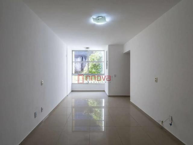 Apartamento para Locação em Salvador/BA Ondina 2 Quartos