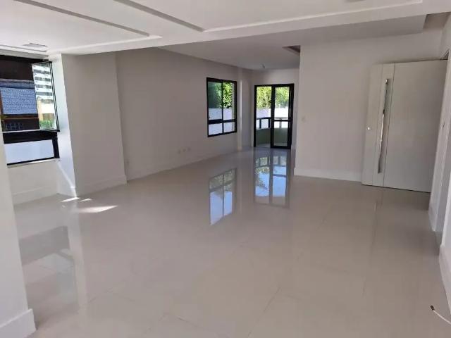 Apartamento para Locação em Salvador/BA Armação 3 Quartos