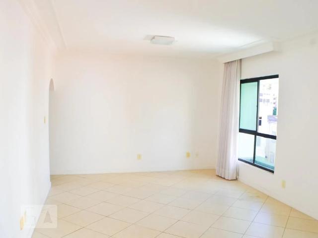 Apartamento para Locação em Salvador/BA Barra 3 Quartos