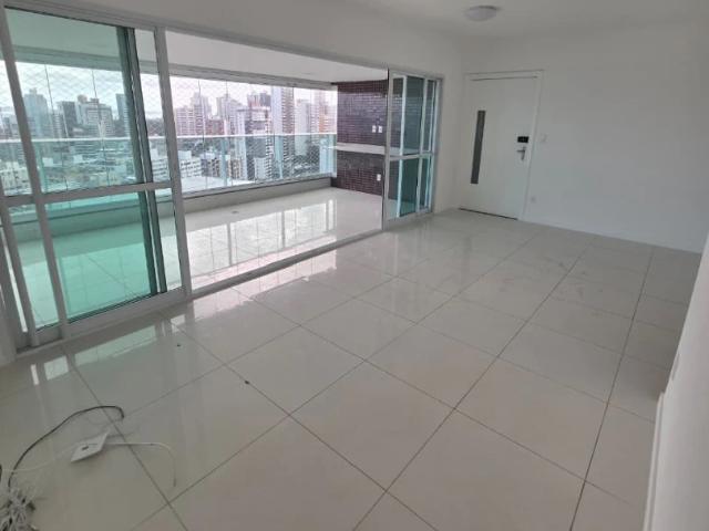 Apartamento para Locação em Salvador/BA Barra 3 Quartos
