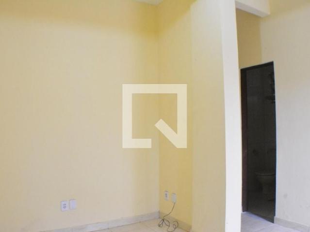 Apartamento para Locação em Salvador/BA Barreiras 2 Quartos