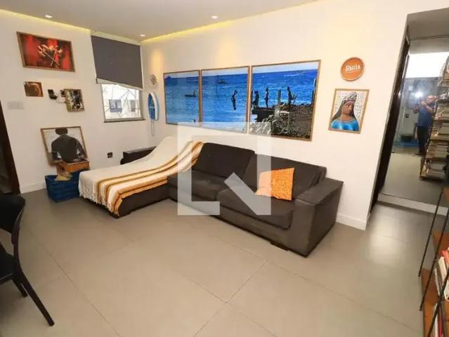 Apartamento para Locação em Salvador/BA Caminho das Árvores 3 Quartos