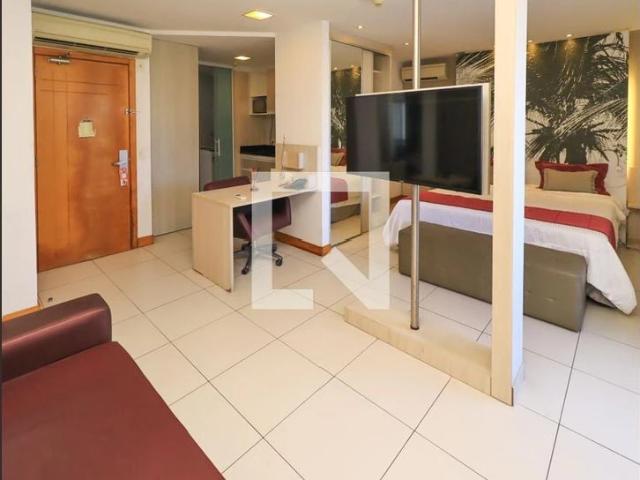 Apartamento para Locação em Salvador/BA Caminho das Árvores 1 Quartos