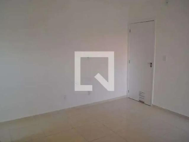 Apartamento para Locação em Salvador/BA Jardim das Margaridas 2 Quartos