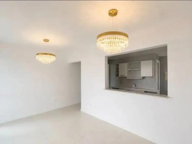 Apartamento para Locação em Salvador/BA Pituba 2 Quartos