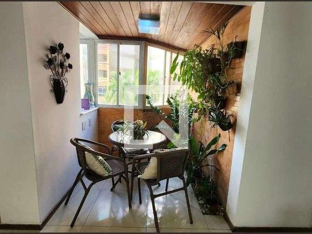 Apartamento para Locação em Salvador/BA Pituba 2 Quartos