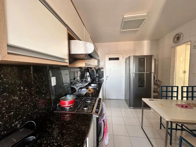 Apartamento para Locação em Salvador/BA Pituba 3 Quartos