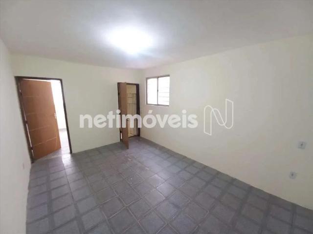 Apartamento para Locação em Salvador/BA Uruguai 2 Quartos
