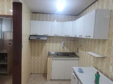 Apartamento para Locação em Salvador/BA Vale dos Lagos 3 Quartos