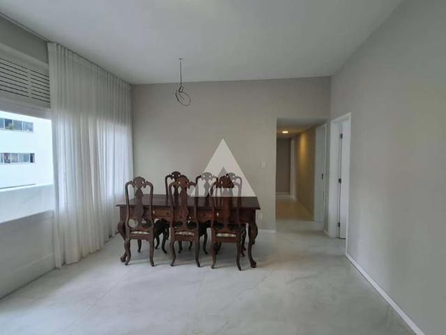Apartamento para Locação em Salvador/BA Vitória 3 Quartos