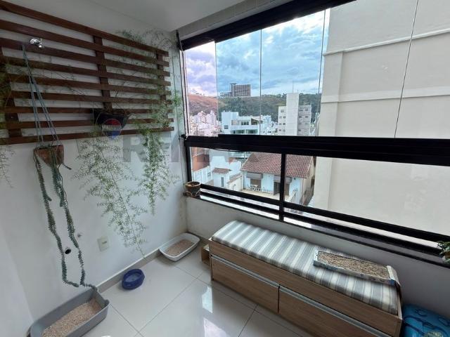 Apartamento para locação Jardim Laranjeiras, 2 quartos com suíte, varanda, garagem privativa. TODO MOBILIADO