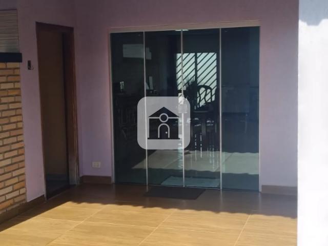 Apartamento para locação no bairro Marta Helena