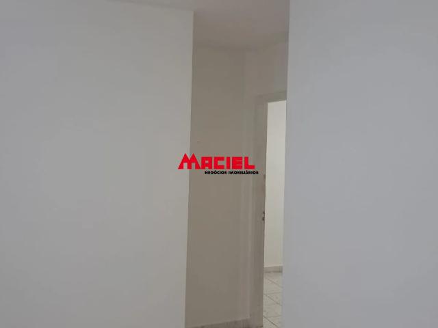 Apartamento para locação no condomínio Sport Center, em frente ao Shopping Vale Sul