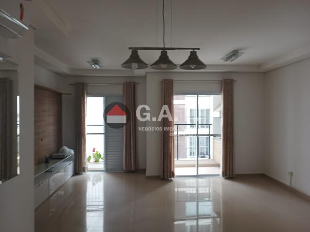 Apartamento para locação no Parque Campolim, Sorocaba SP: 2 quartos, 1 suíte, 1 sala, 1 banheiro, 3 vagas de garagem!