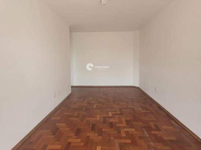 Apartamento para locação no Patronato, Santa Maria
