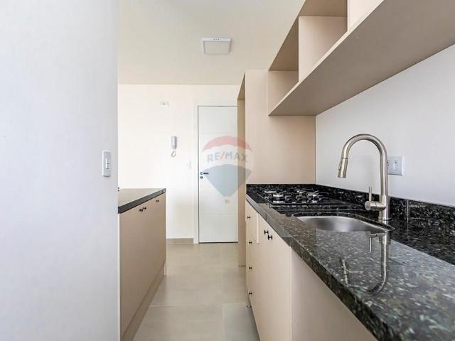 Apartamento para locação: Residencial Vicenza, 33 m² úteis, 1 quarto, mobiliado, primeira locação, por R$ 2.500,00 no Portão, Curitiba/PR