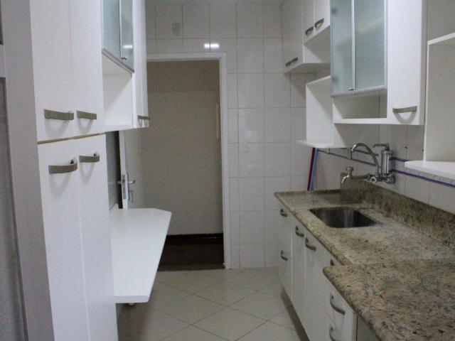 Apartamento para Locação, São José dos Campos / SP, bairro Vila Adyana, 3 dormitórios, sendo 1 suíte, 1 banheiro, 1 vaga de garagem, área total 90 m²