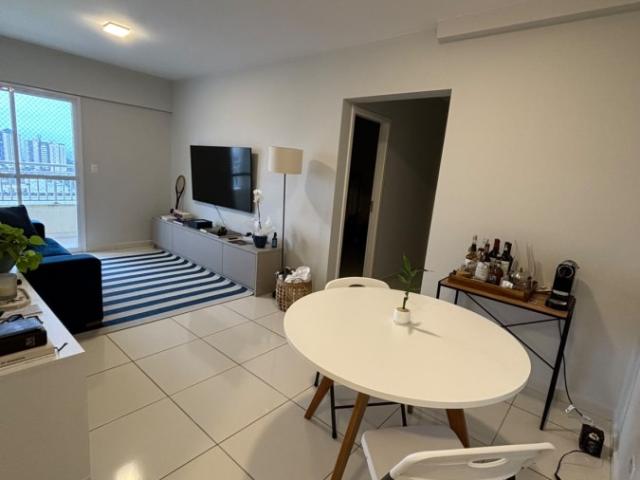 Apartamento para Locação, São José dos Campos / SP, bairro Vila Ema, 2 dormitórios, sendo 1 suíte, 2 banheiros, 2 vagas de garagem, mobiliado, área total 77 m²