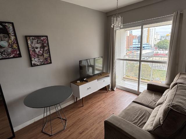Apartamento para Locação, São José dos Campos / SP, bairro Centro, 1 dormitório, 1 banheiro, 1 vaga de garagem, mobiliado, área total 34 m²