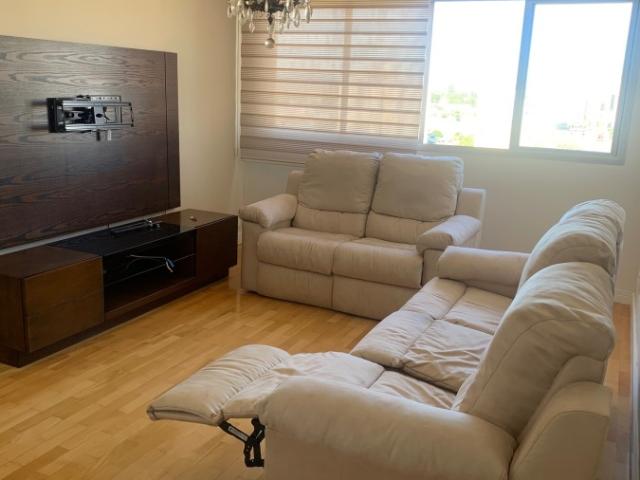 Apartamento para Locação, São José dos Campos / SP, bairro Centro, 2 dormitórios, 2 banheiros, 1 vaga de garagem, área total 68 m²