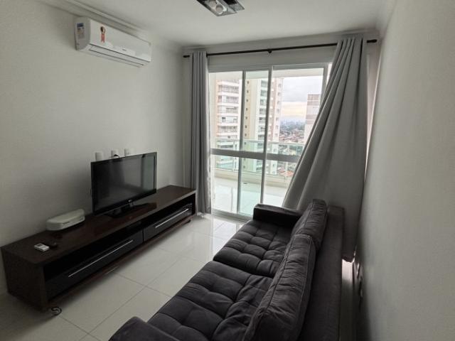 Apartamento para Locação, São José dos Campos / SP, bairro Jardim das Colinas, 2 dormitórios, sendo 1 suíte, 2 banheiros, 2 vagas de garagem, mobiliado, área total 82 m²