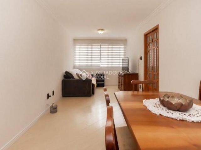 Apartamento para venda na Vila Madalena com 2 quartos ao lado do metrô Vila Madalena