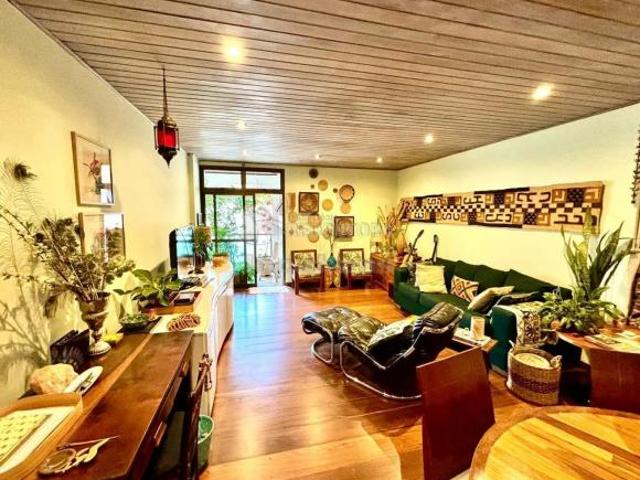 Apartamento para venda no Centro com 04 quartos