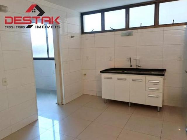 Apartamento para Venda ou Locação no Edifício Barão do Japy em Jundiaí/SP. AU: 104,00m²