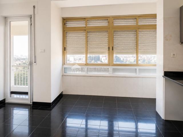 Apartamento, para venda, Odivelas Ramada e Caneças