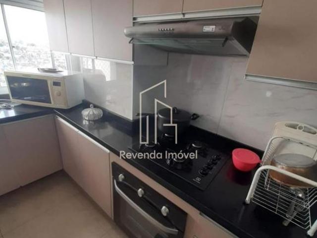 Apartamento para venda de 49 metros com 2 quartos e 1 vaga na região do Campo Limpo